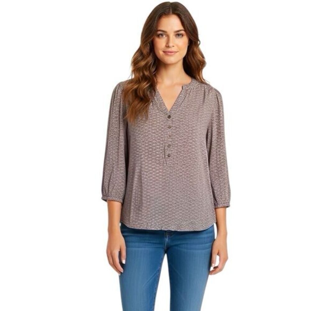 Saint Tropez Womens Blouse Sz Small Pleated Boho Bohemian Neutral Minimal Autumn